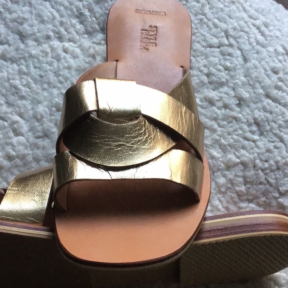 Style Park 1 Gold Women's Sandals - Picture 6 of 6